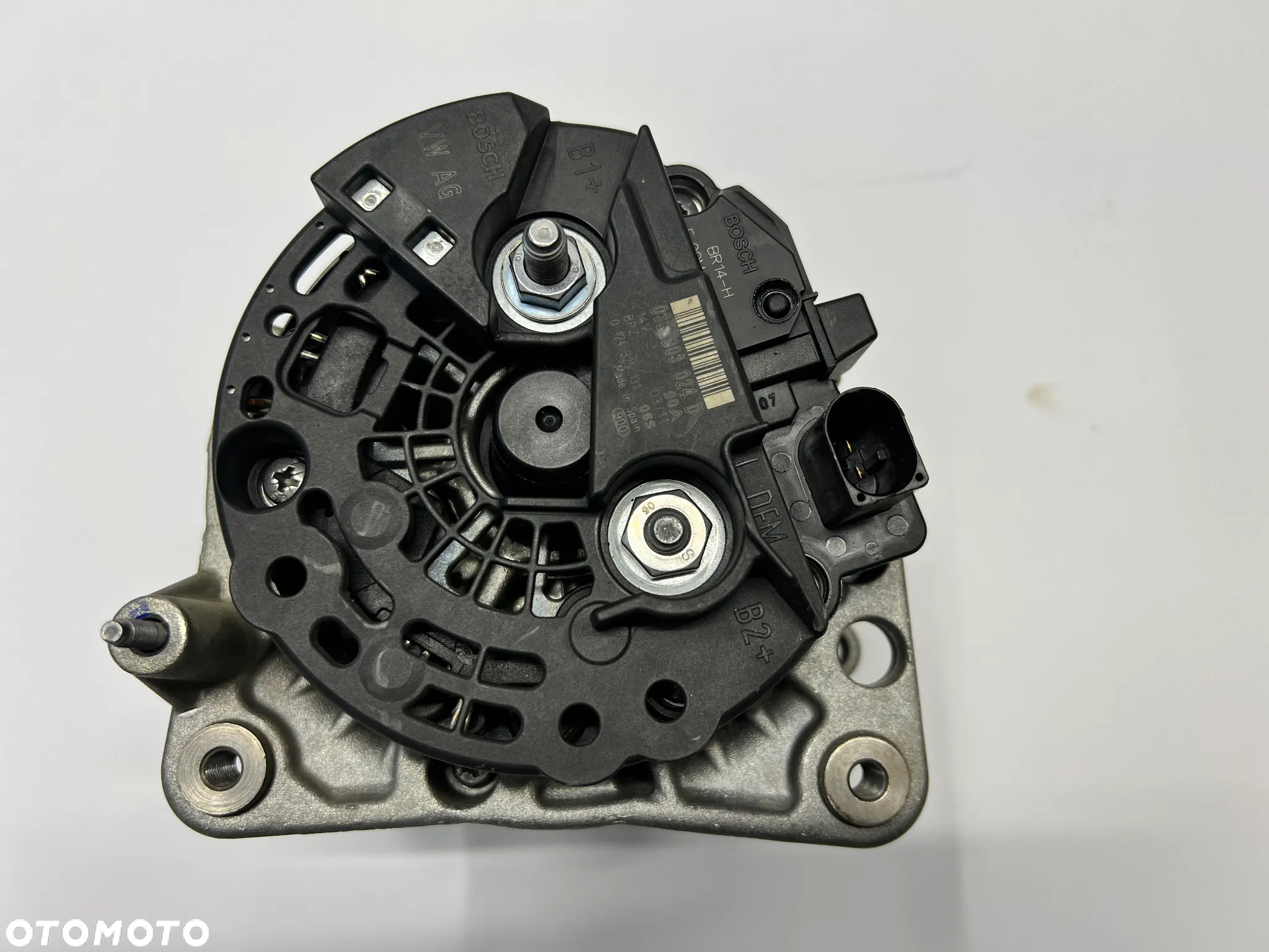 Audi ,Seat ,Vw 1,9TDi 2,0Benz alternator Bosch 038903024D - 3