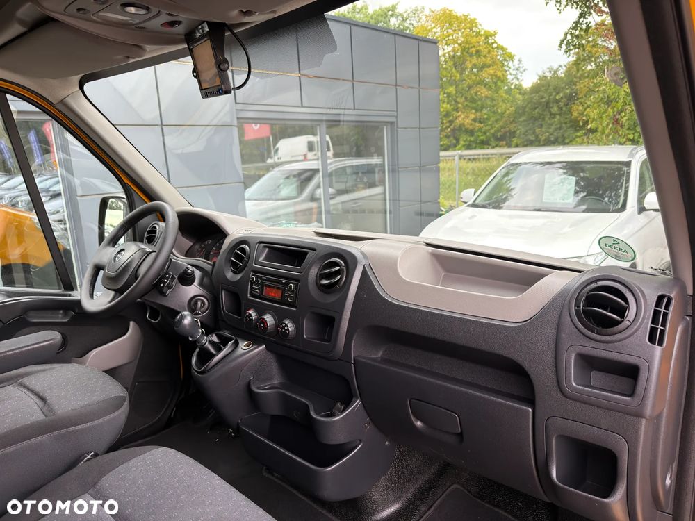 Renault Master L3H2 2.3 Diesel Bez AdBlue Long 2x Boczne Drzwi 3 Osobowy Klimatyzacja Nawigacja Kamera Cofania Gwarancja - 8