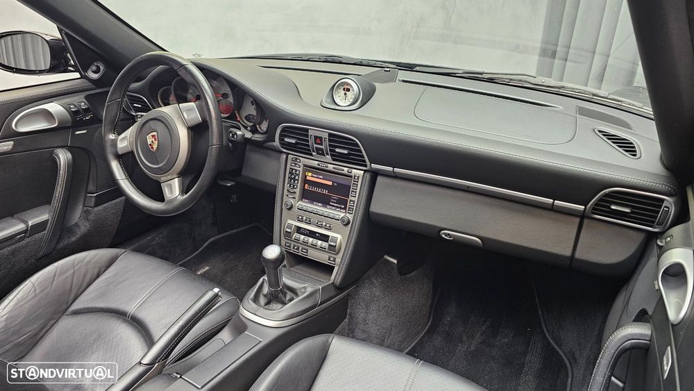 Porsche 911 (997) Carrera 4 S Cabriolet - 14