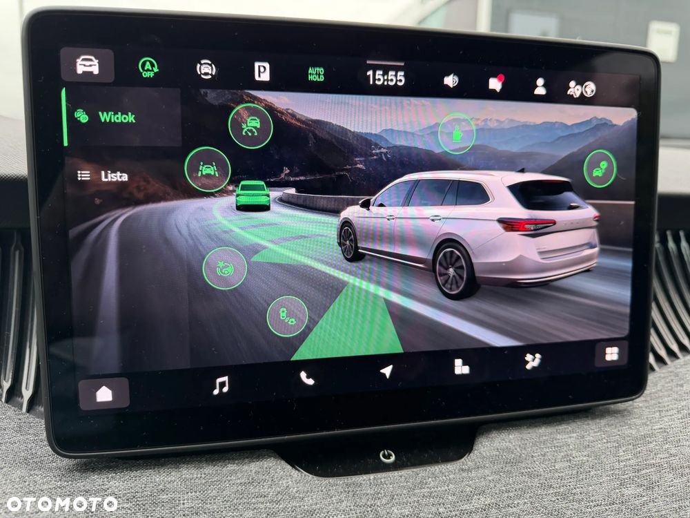 Skoda Superb 1.5 TSI mHEV Selection DSG - 12