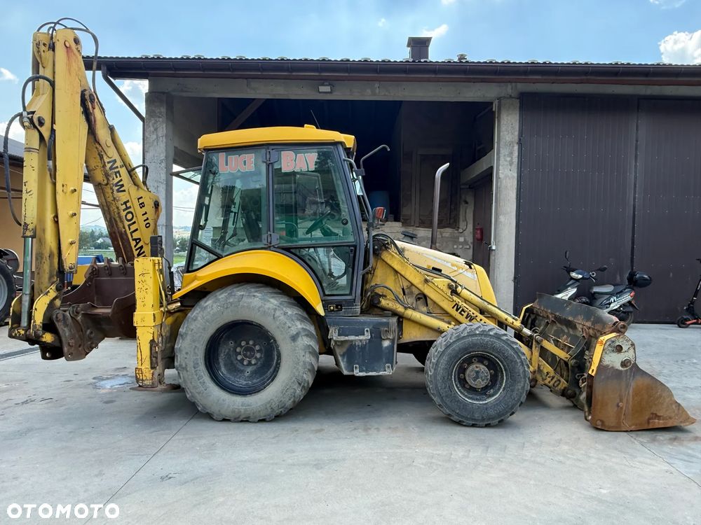 New Holland LB110 - 2
