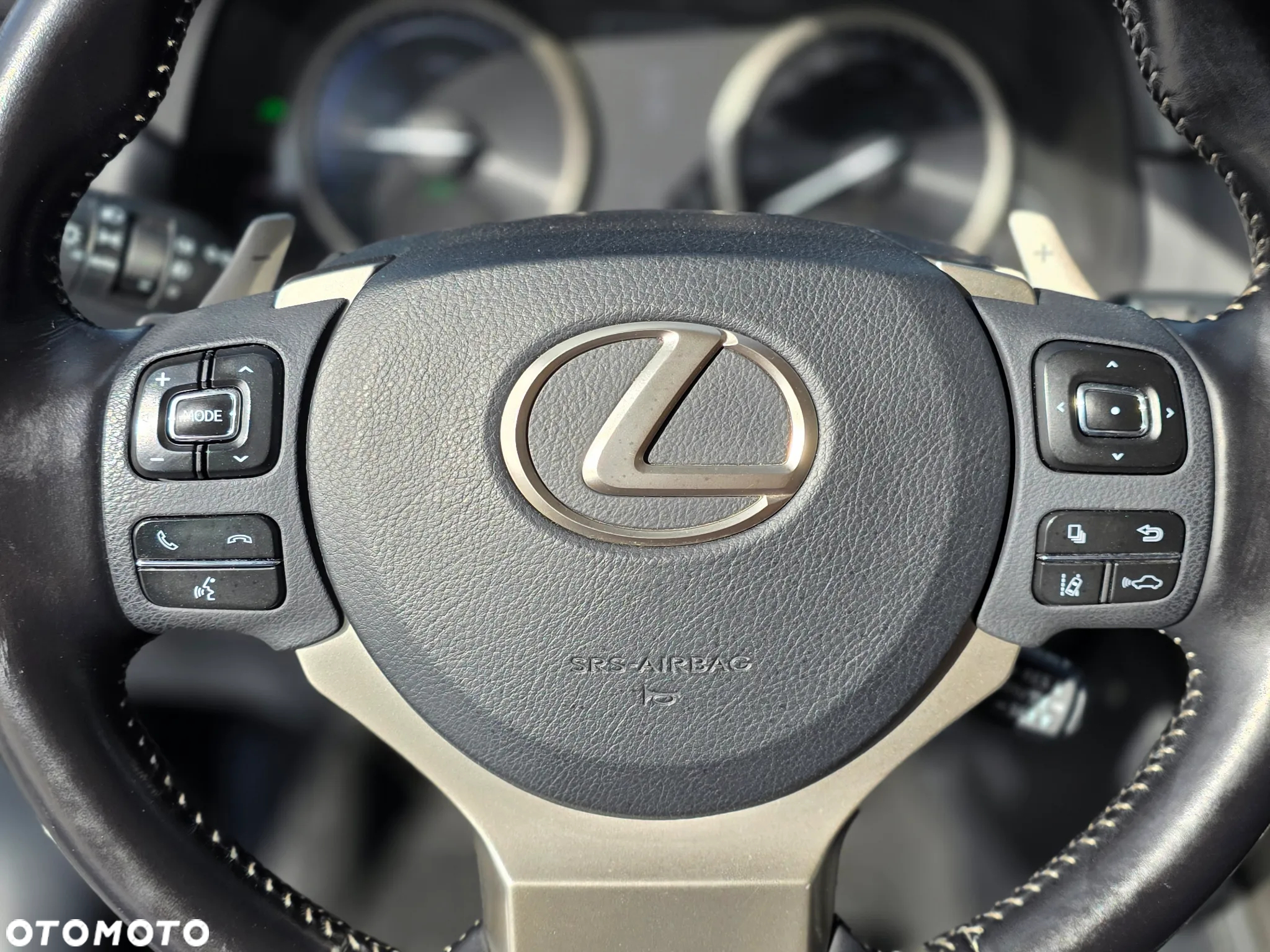 Lexus NX 300h Elegance AWD - 19
