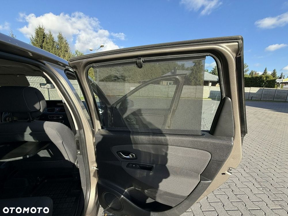 Renault Grand Scenic Gr 1.9 dCi Luxe Expression - 24