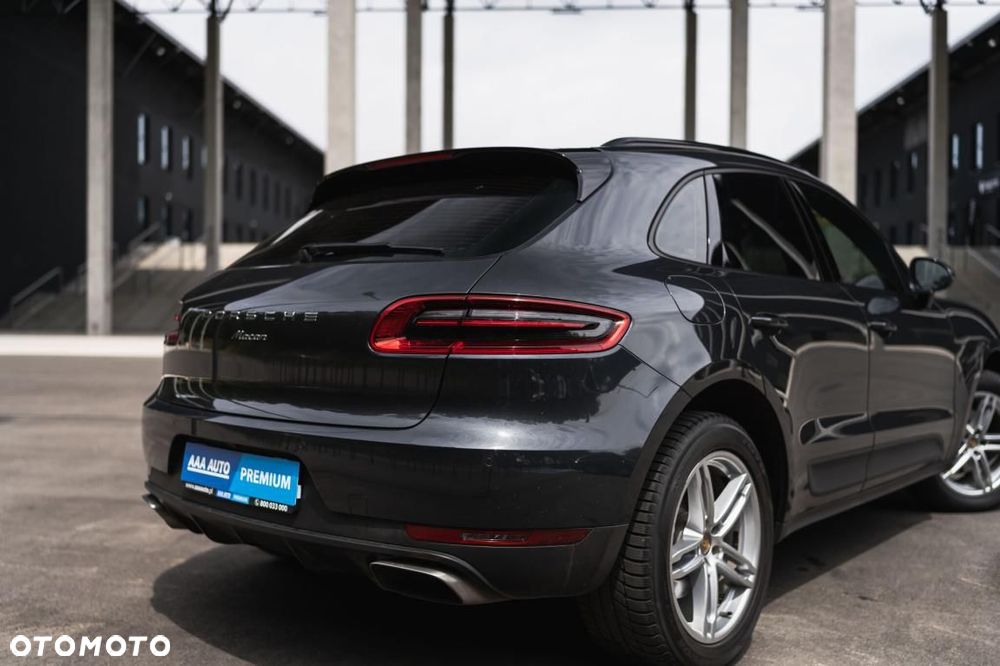 Porsche Macan - 12