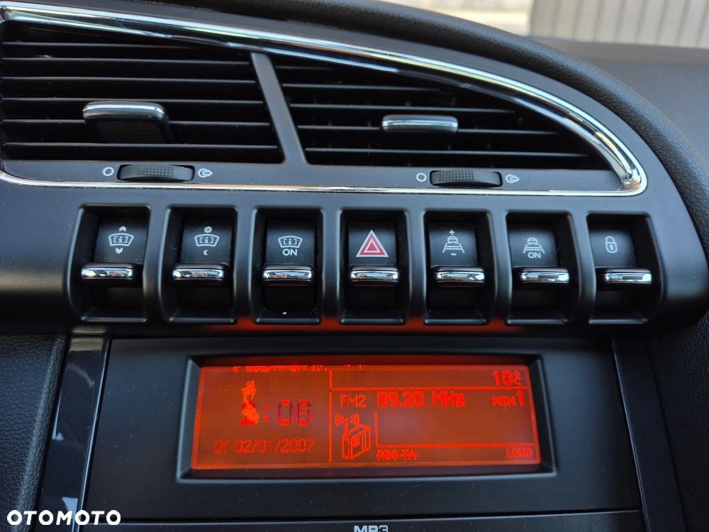 Peugeot 3008 1.6 Style - 12