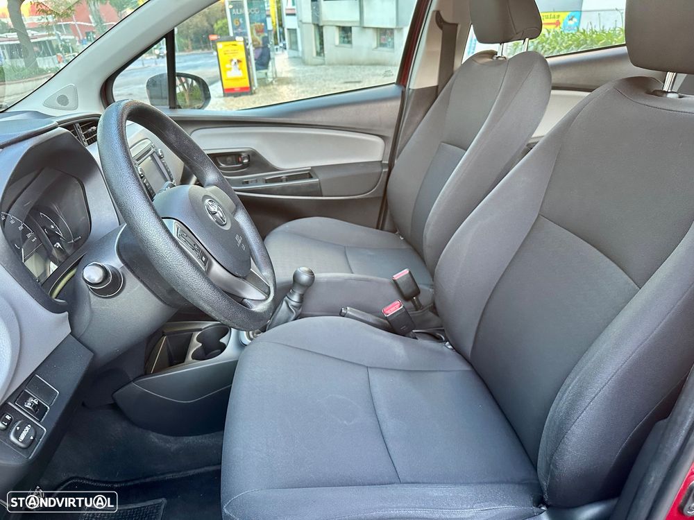 Toyota Yaris 1.0 VVT-i ACtive - 7