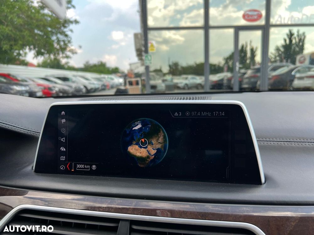 BMW Seria 7 730d xDrive - 12