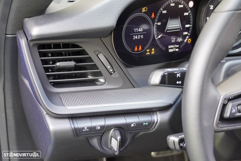 Porsche 911 (992) Carrera 4S PDK - 31