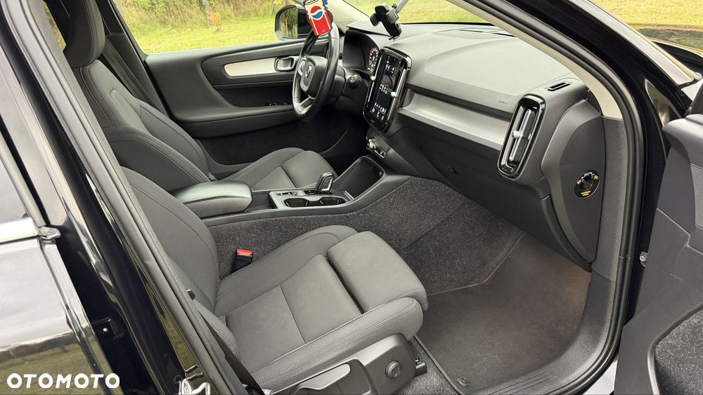 Volvo XC 40 - 8