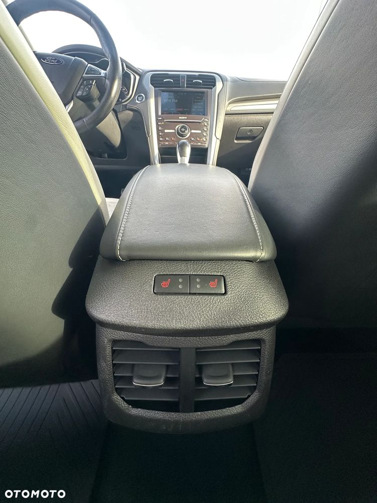 Ford Mondeo - 18