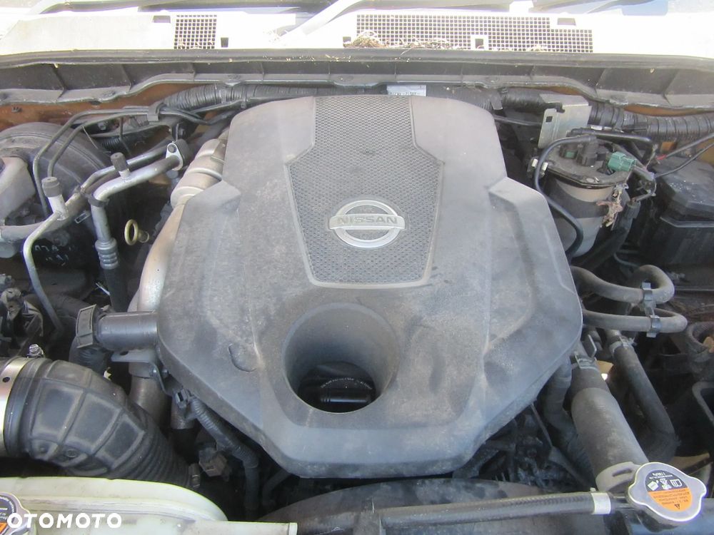 NISSAN Navara D23 NP300 2.3DCi 2017 rok SILNIK - 2