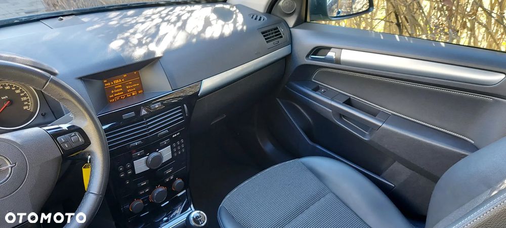 Opel Astra 1.8 Edition Plus - 37