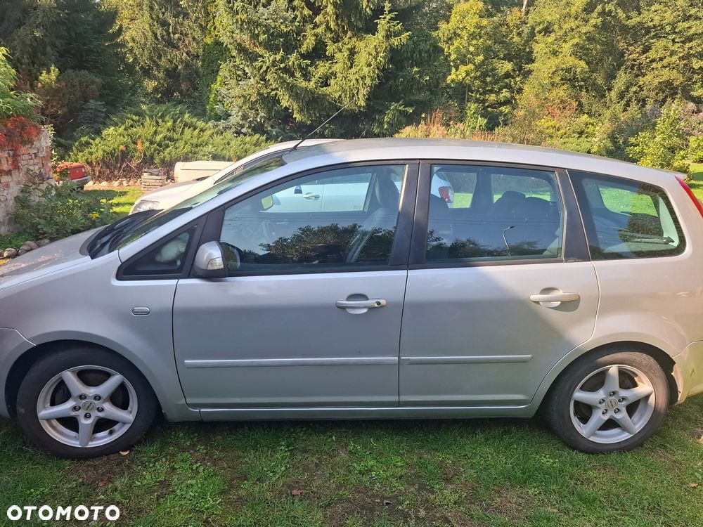 Ford C-MAX - 2