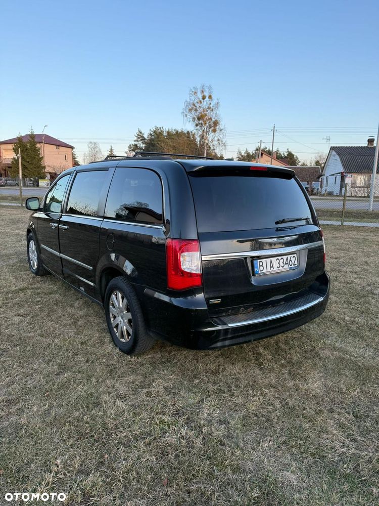 Chrysler Town & Country 3.6 Touring - 5