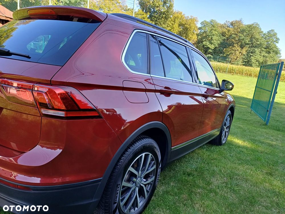 Volkswagen Tiguan - 10