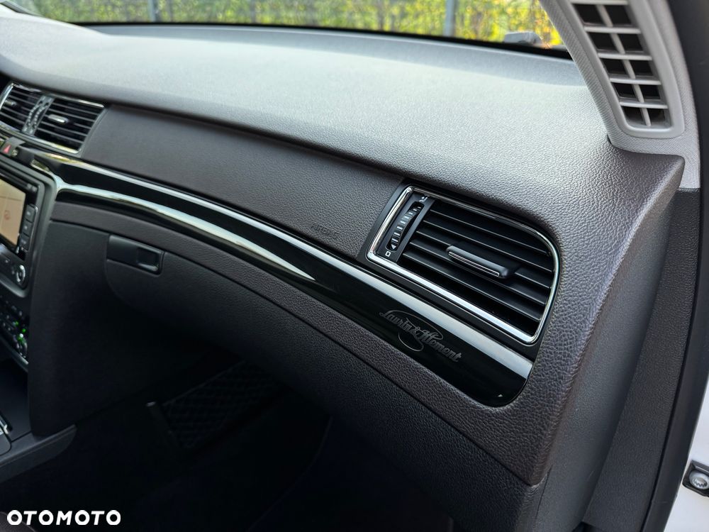 Skoda Superb 2.0 TDI DSG L&K - 39