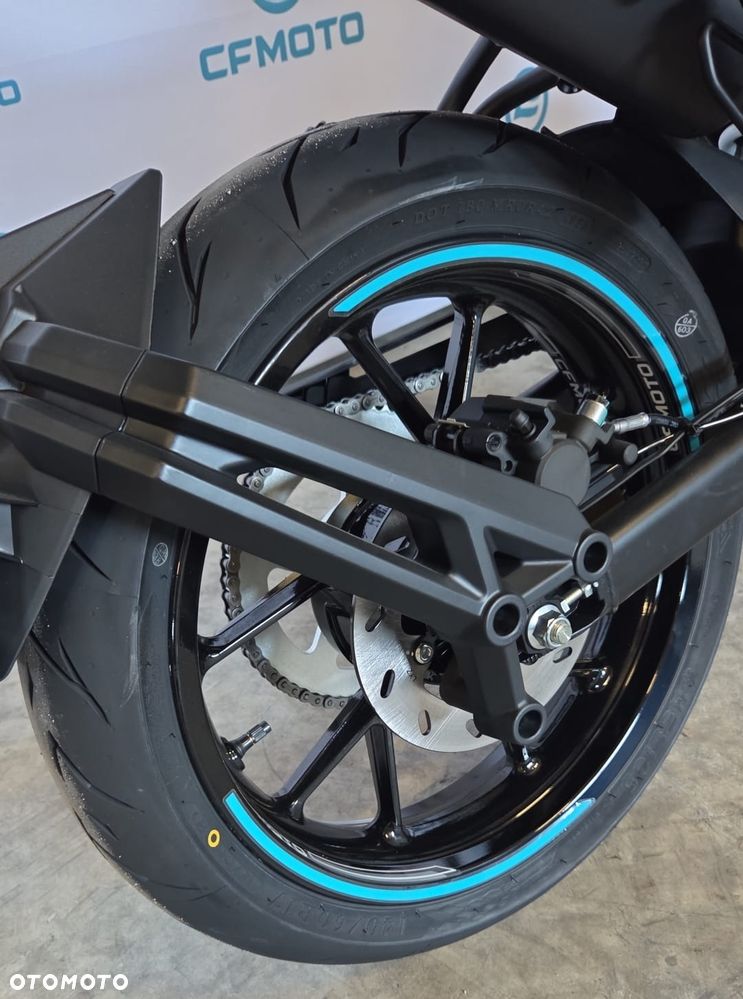 CFMoto NK - 13