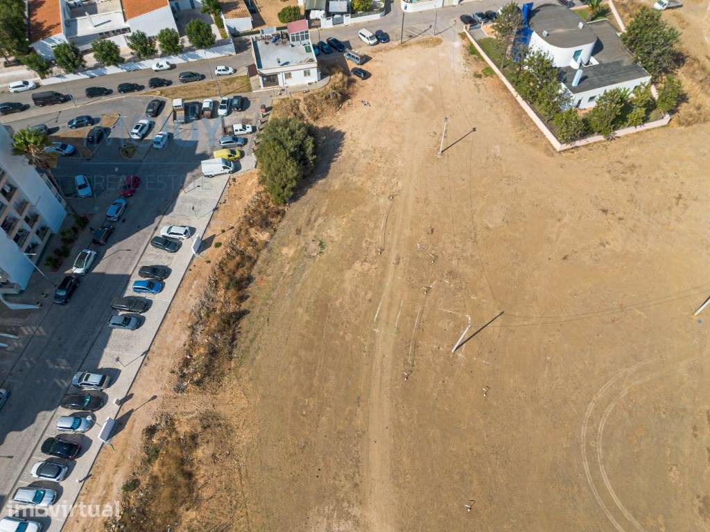 Lote de Terreno Urbano para Venda em Lagoa - Grande imagem: 2/36