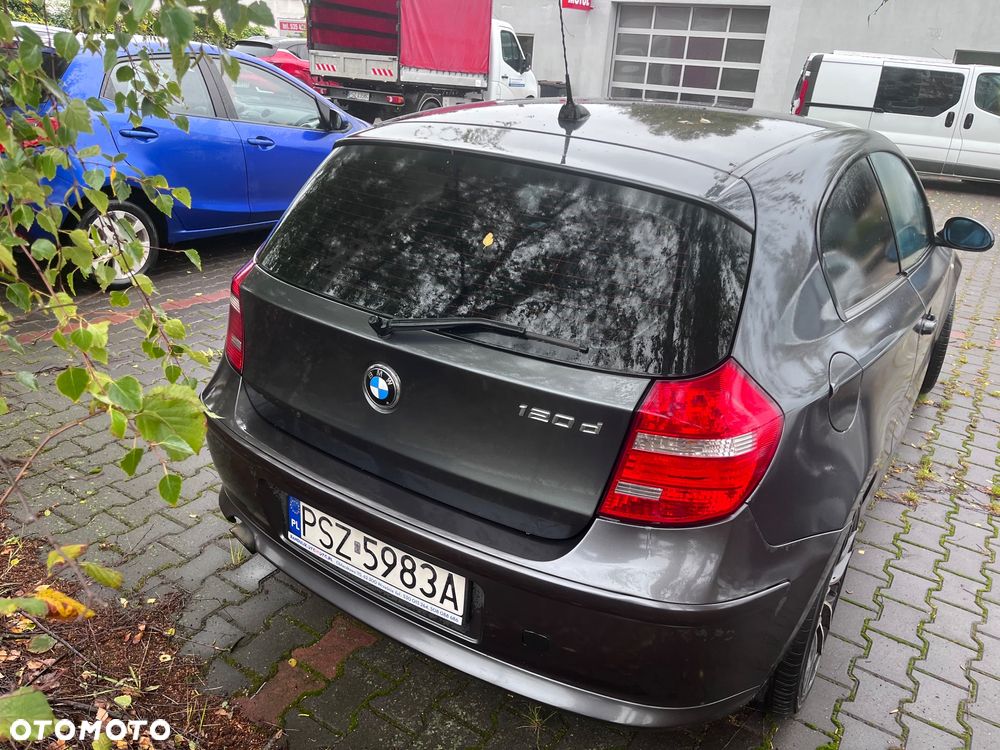BMW Seria 1 120d - 5