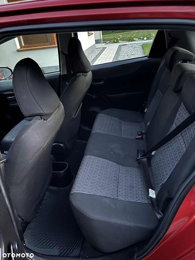 Toyota Yaris - 5