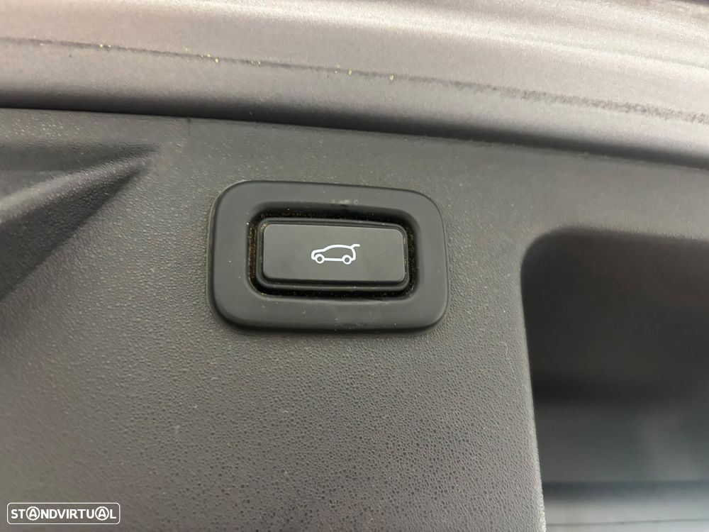 Land Rover Discovery Sport 2.0 eD4 R-Dynamic SE - 15