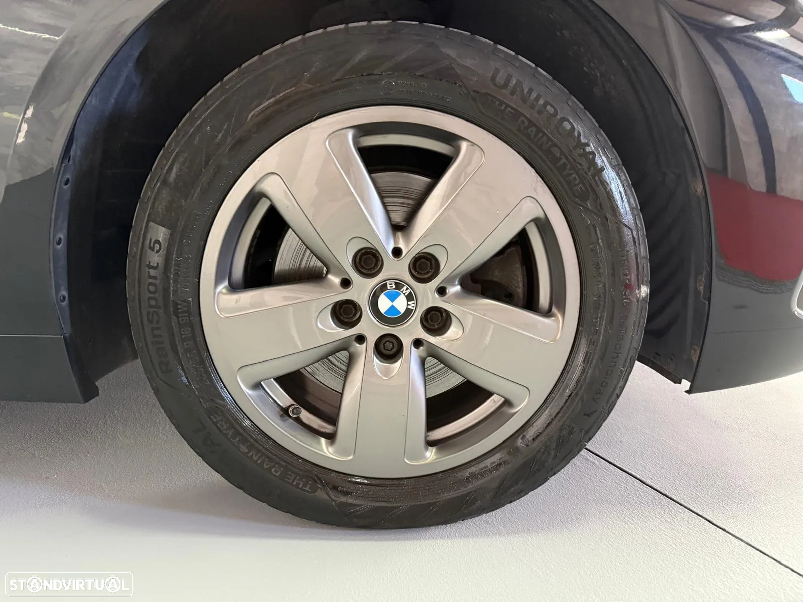 BMW 116 d Advantage Auto - 25