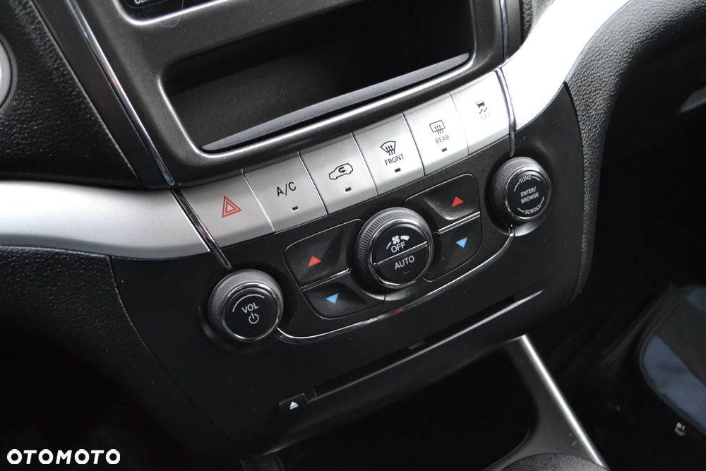 Fiat Freemont 2.0 Multijet Urban - 26