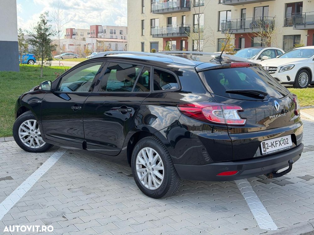 Renault Megane ENERGY dCi 110 Start & Stop Bose Edition - 4
