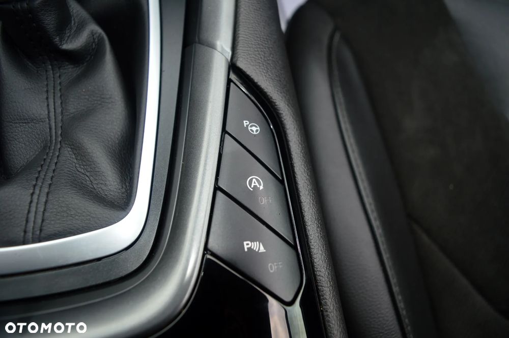 Ford Mondeo 2.0 TDCi Bi-Turbo PowerShift-Aut Titanium - 35