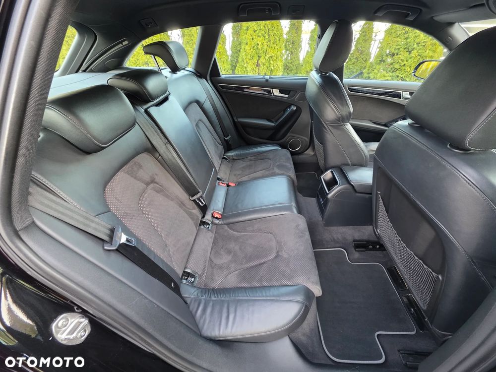 Audi A4 Avant 2.0 TDI - 7