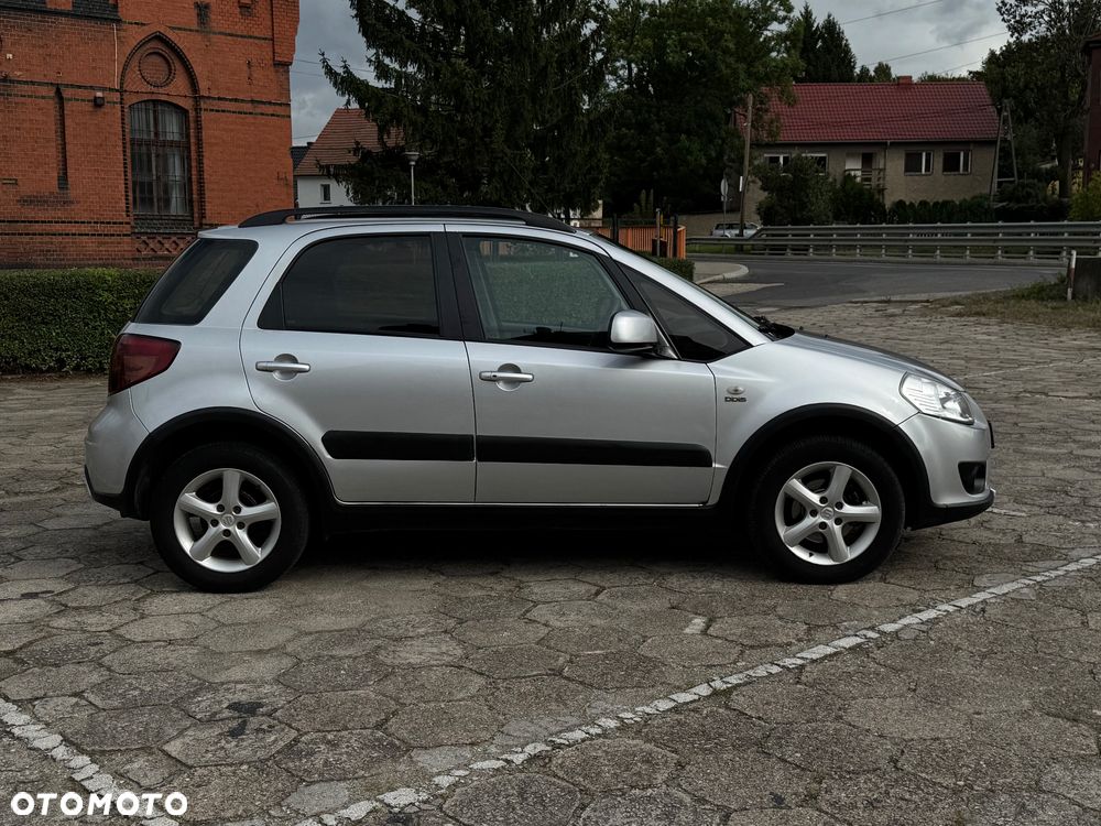 Suzuki SX4 1.9 DDiS 4WD GS / Premium - 6