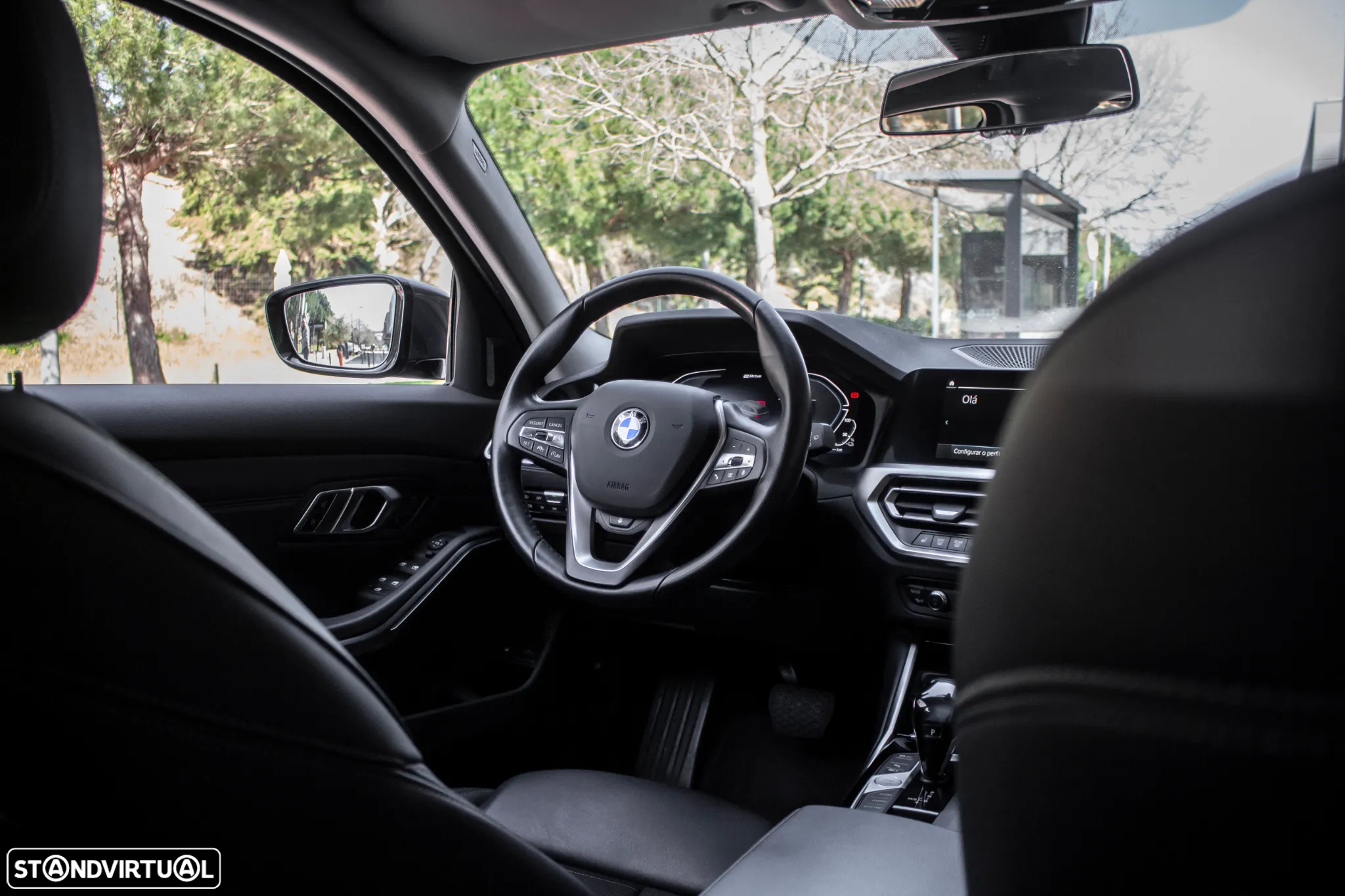 BMW 330 e Touring Line Luxury Auto - 36