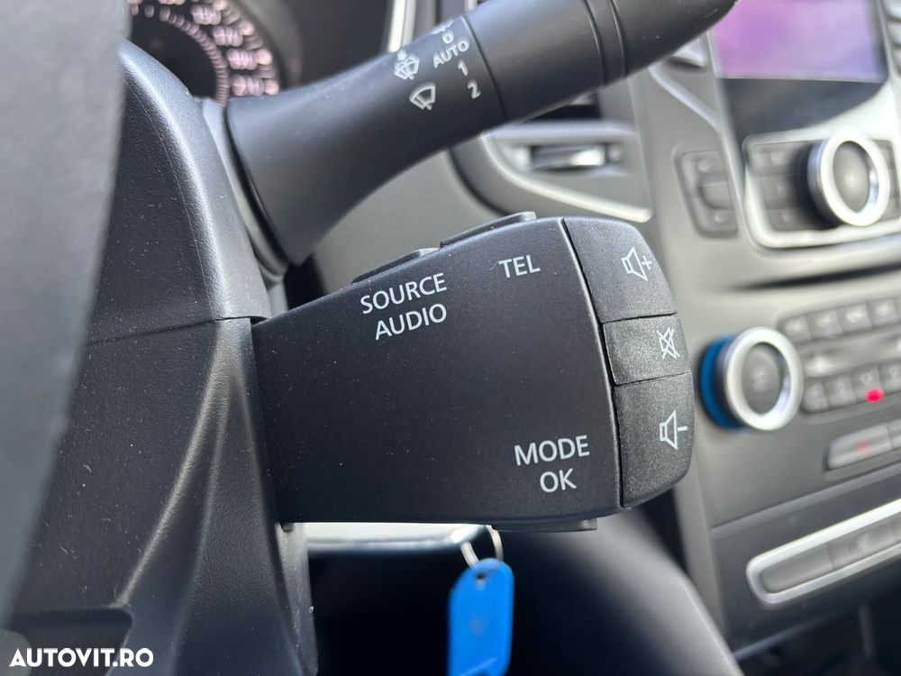 Renault Megane TCE 114 GPF Life - 21