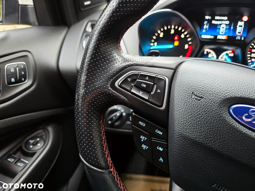 Ford Kuga 2.0 TDCi 4x4 ST-Line - 14