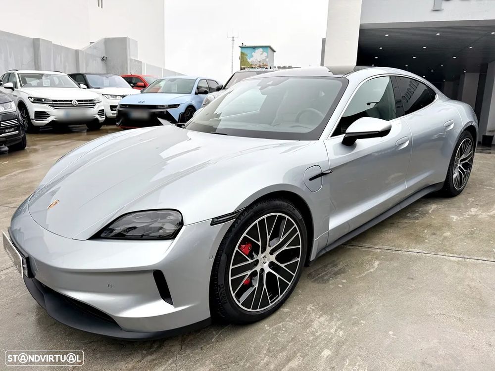 Porsche Taycan 4S - 8