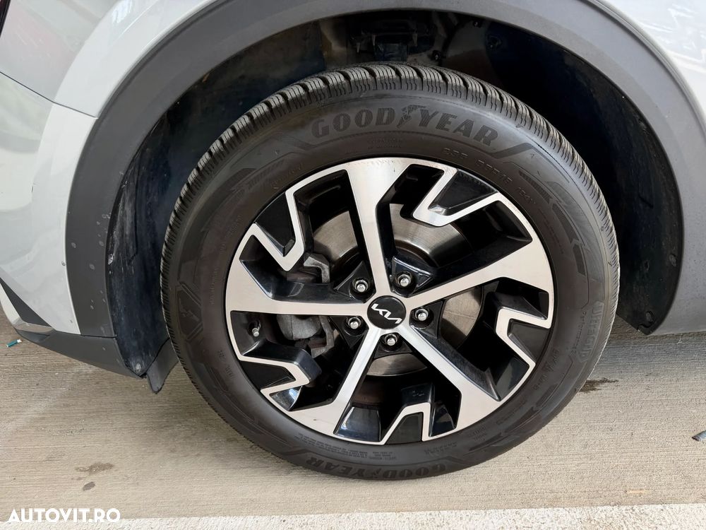 KIA Sportage 2023 — imagine 16