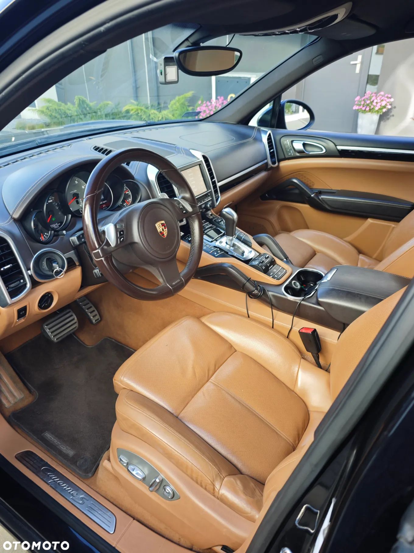 Porsche Cayenne S - 1
