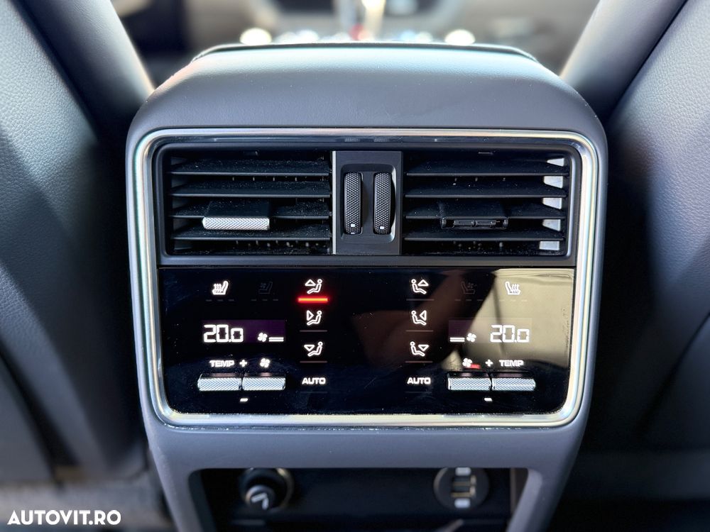 Porsche Cayenne Tiptronic S - 17