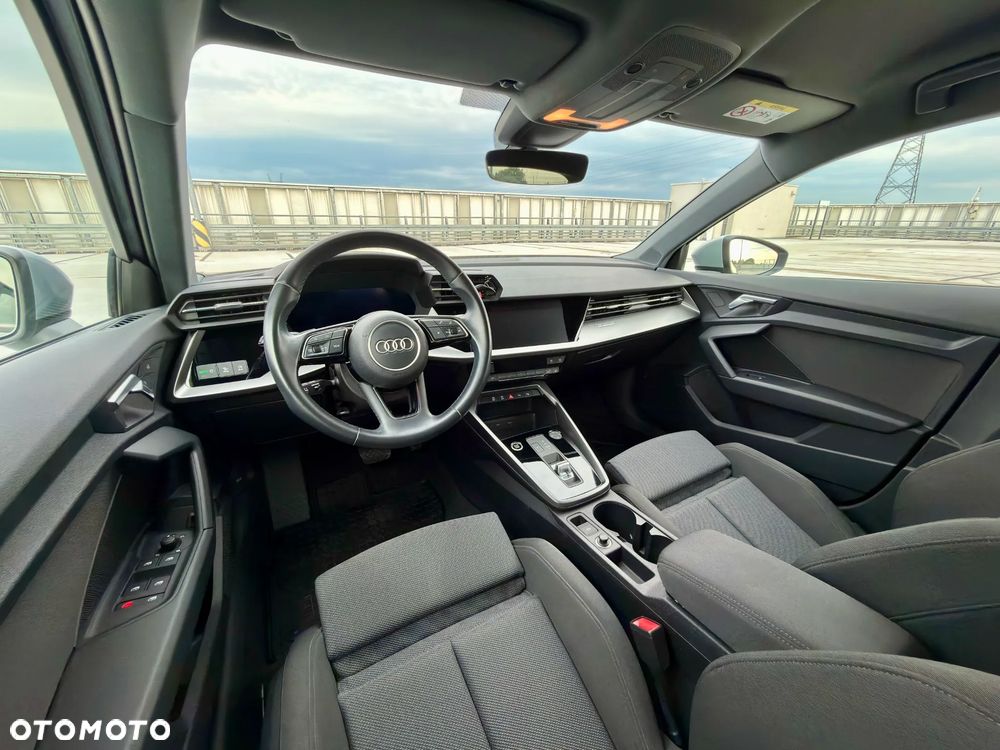 Audi A3 Sportback 35 TFSI S tronic - 19