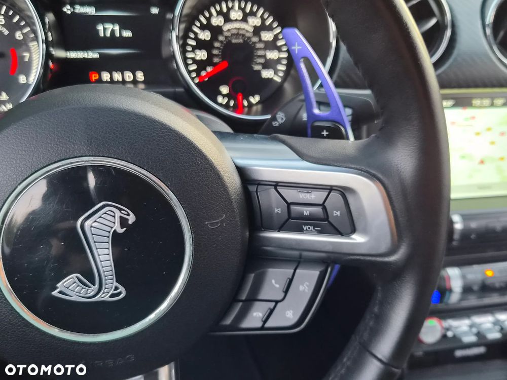 Ford Mustang - 21