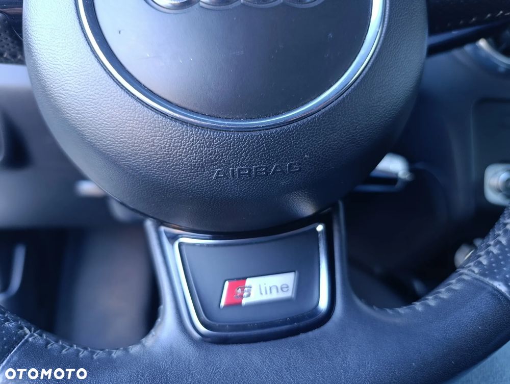 Audi A1 3-drzwiowe 1.4 TFSI S tronic S line edition m S line Sportpaket - 34