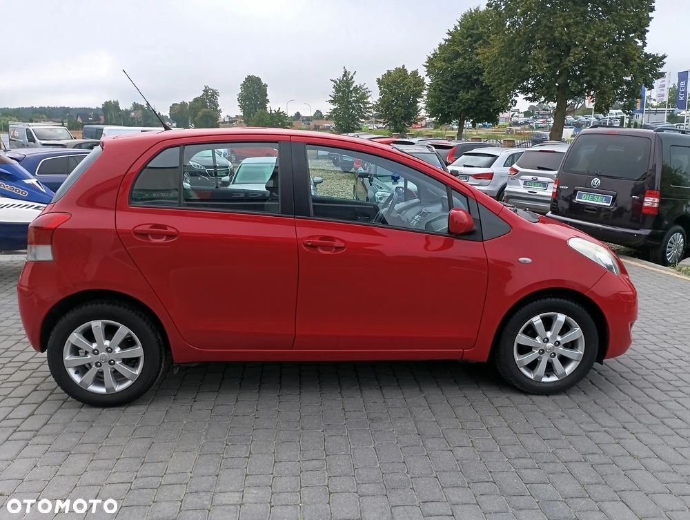 Toyota Yaris 1.4 D-4D Club - 13