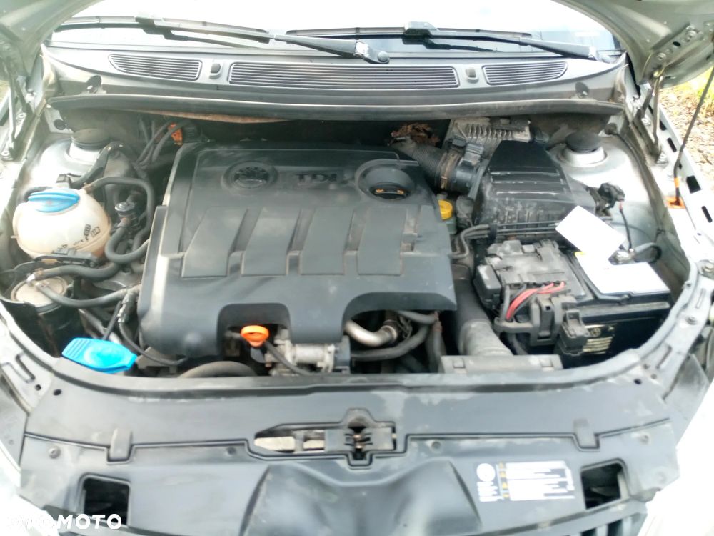 Skoda Fabia 1.6 TDI DPF Comfort - 12