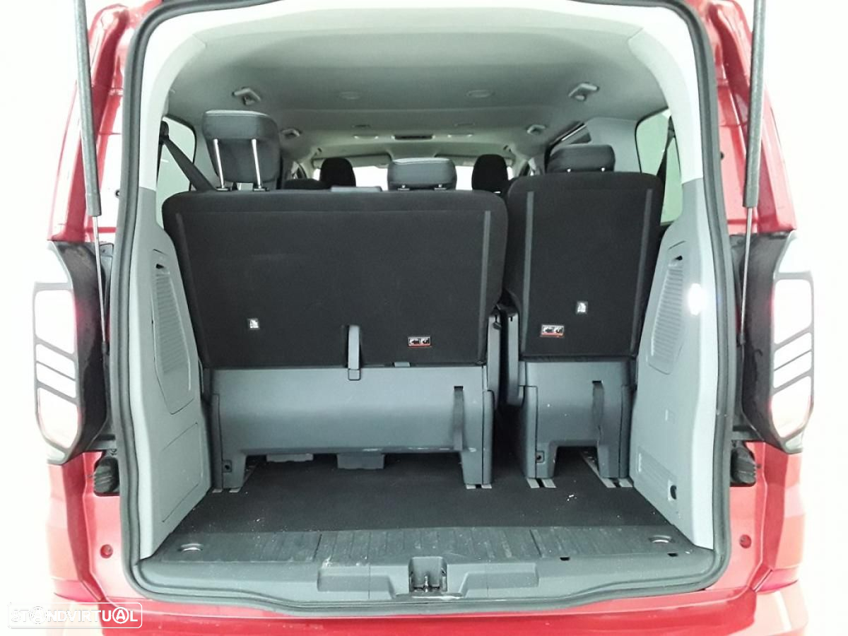 Ford Tourneo Custom 320 L1H1 VA Auto Titanium - 6