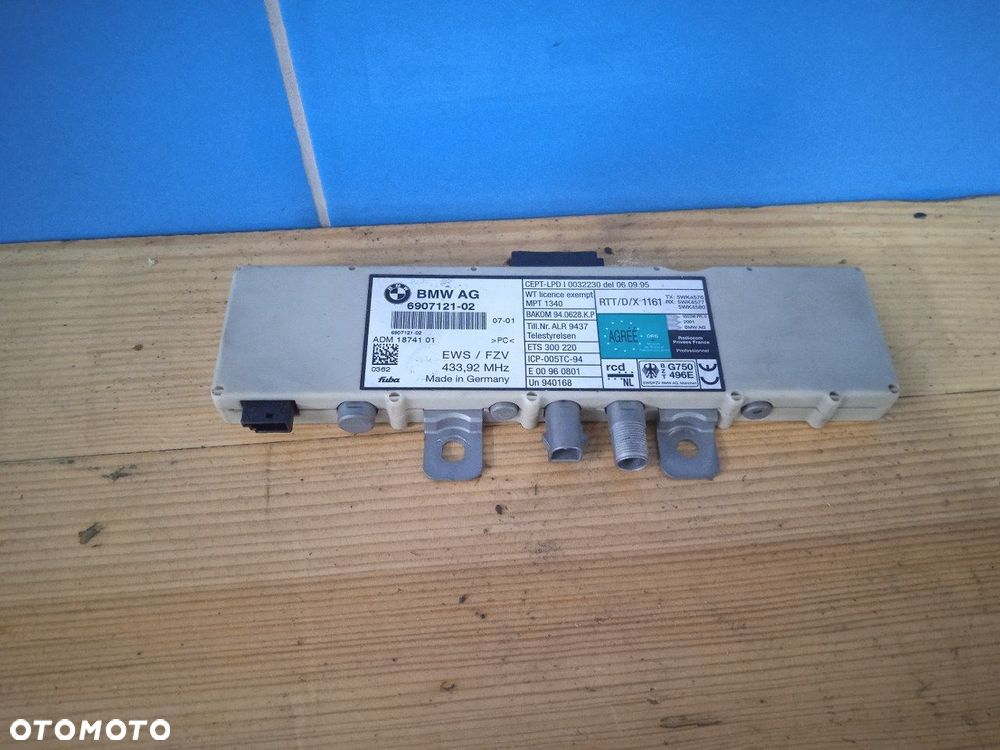 Wzmacniacz sygnału BMW E46 690712102 - 1