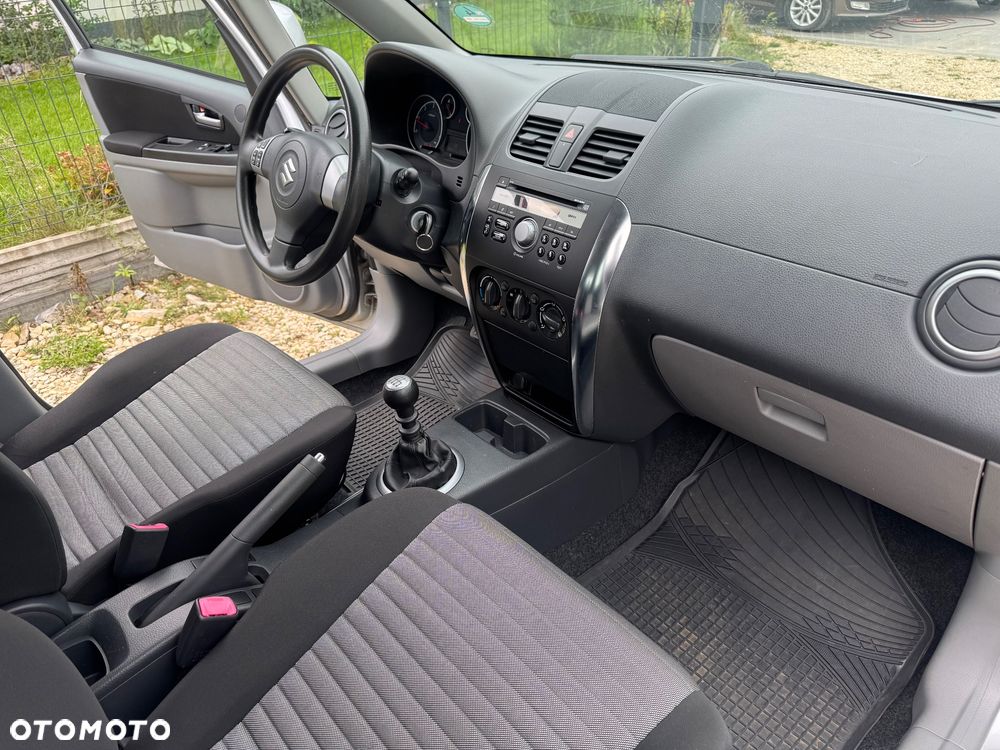 Suzuki SX4 2.0 DDiS 4x2 Club - 27