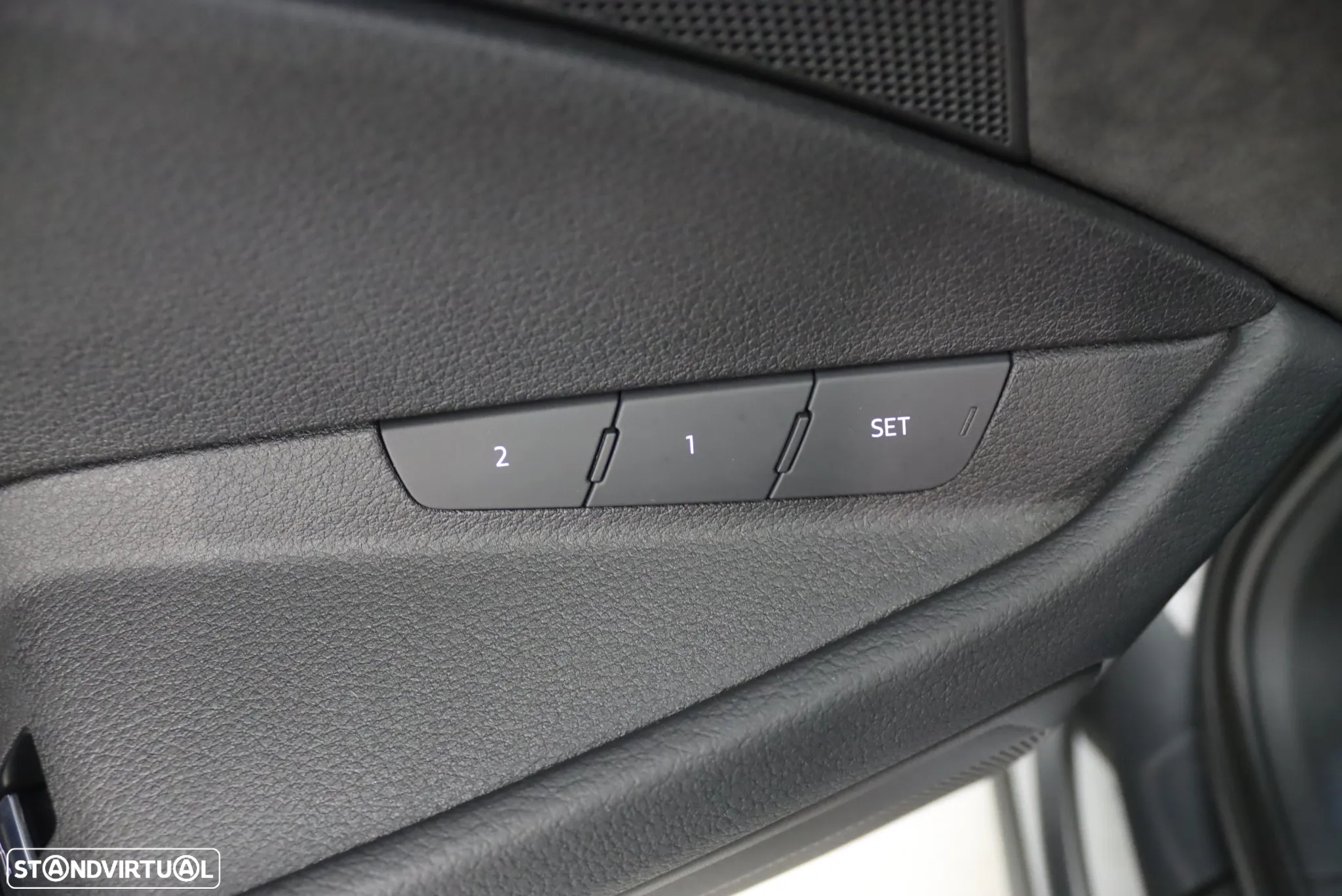Audi e-tron 55 quattro S line - 18