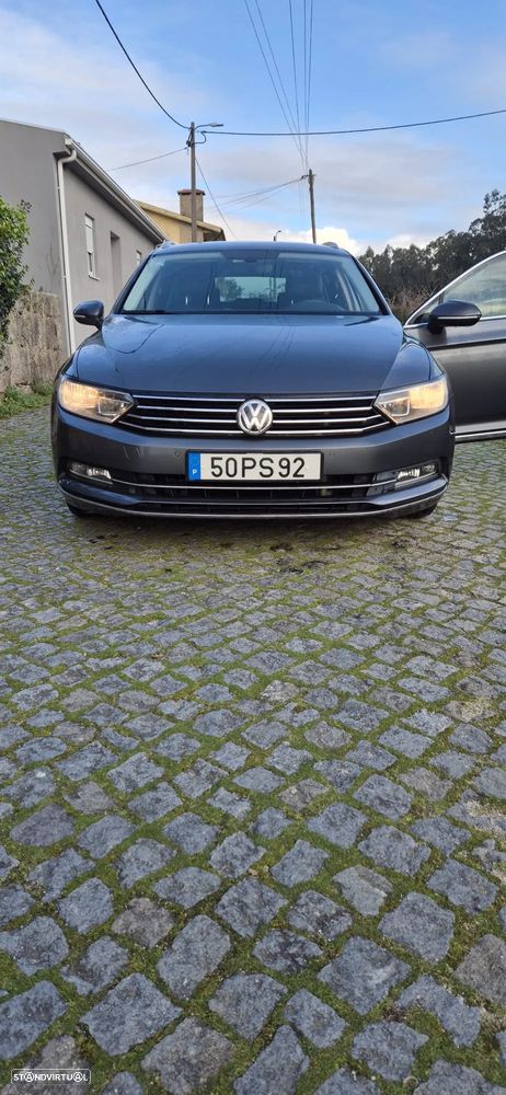VW Passat Variant 2.0 TDi Highline - 8
