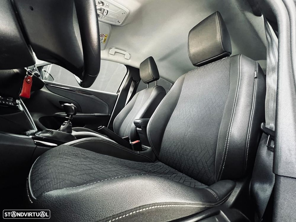 Opel Corsa 1.2 T GS - 33