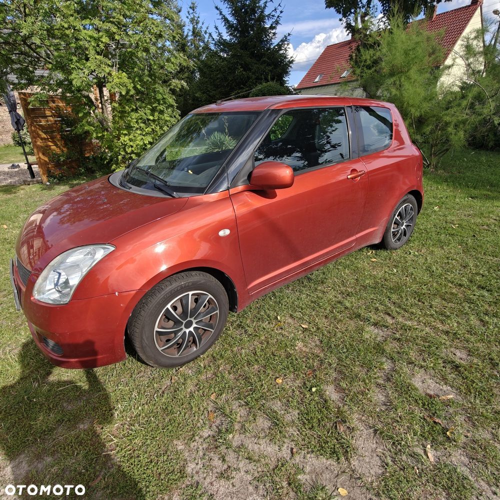 Suzuki Swift - 2